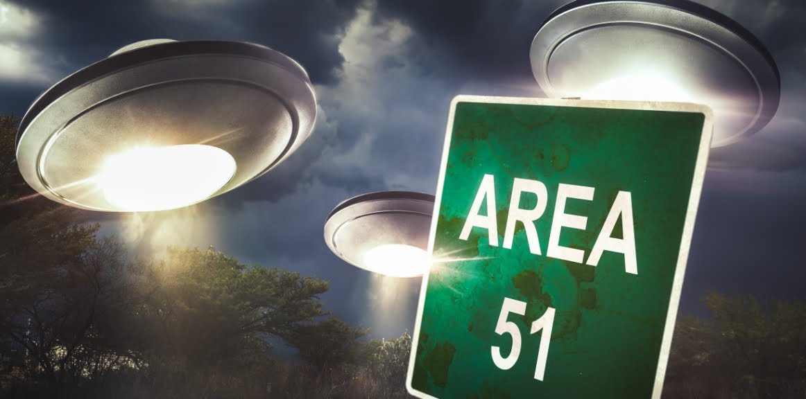 Milioni di persone su Facebook stanno organizzando un assalto alla base ultra-segreta di Area 51 per vedere gli alieni.