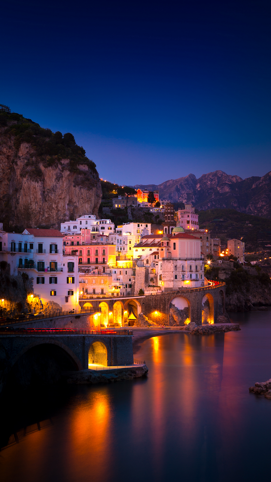  Amalfi coast at night