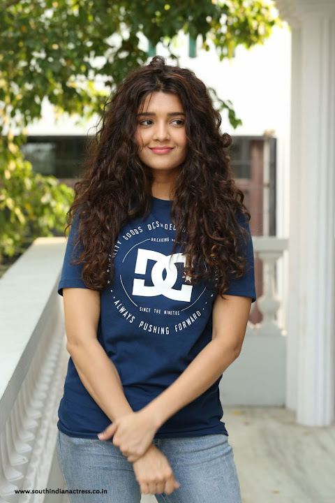 Ritika Singh At Shivalinga Interview