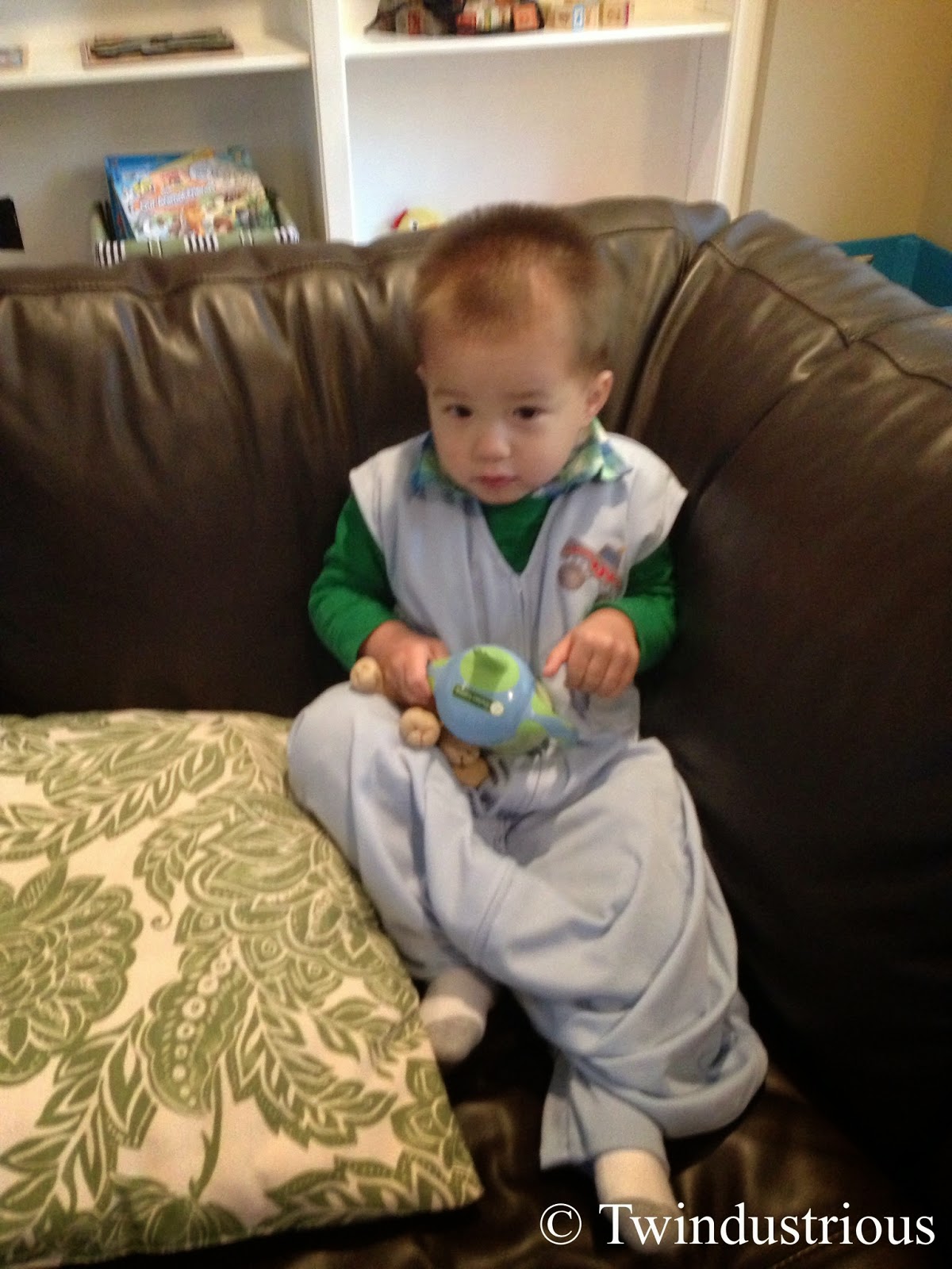 Twindustrious Sleep...and keeping your kids in their cribs Part 2