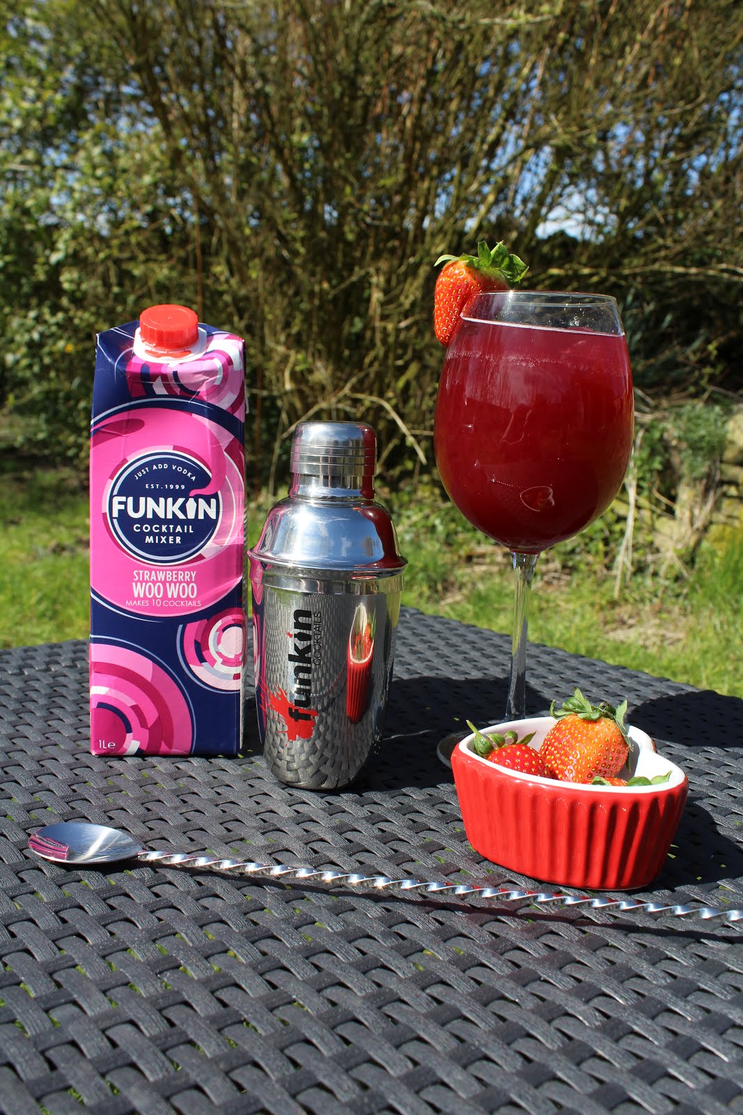 CocoCami: Afternoon drinks with Funkin Cocktails...