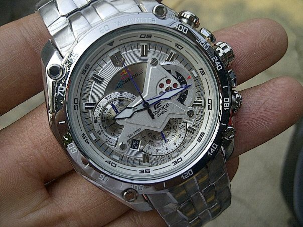 Casio Edifice Ori BM: Edifice EF-550 Red Bull Ori BM