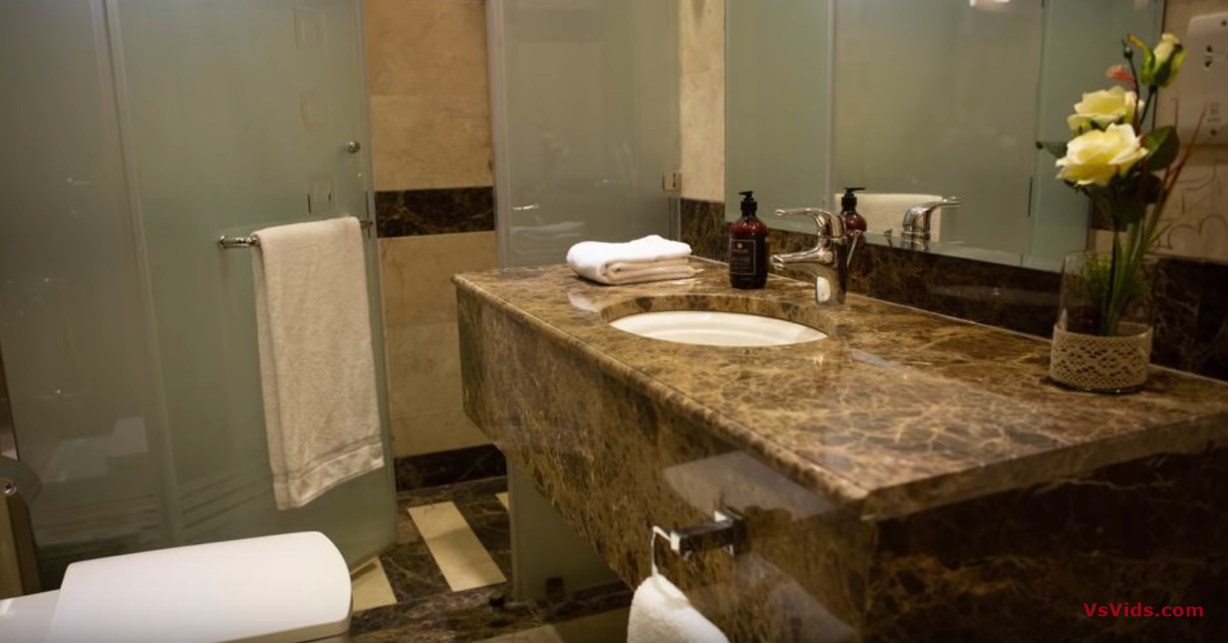 53 Photos vs. Inside Dubai's $200 Million Dollar Mega Mansion - Ultra Luxury Home, Condo & Hotel Tour 53 Photos vs. Inside Dubai's $200 Million Dollar Mega Mansion - Ultra Luxury Home, Condo & Hotel Tour