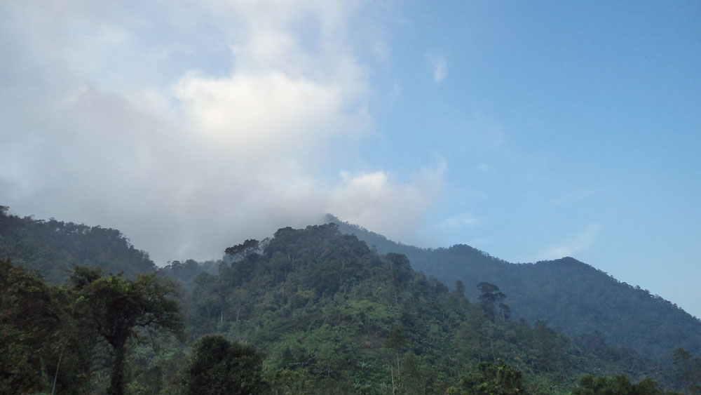 Berkunjung ke Gunung sawal