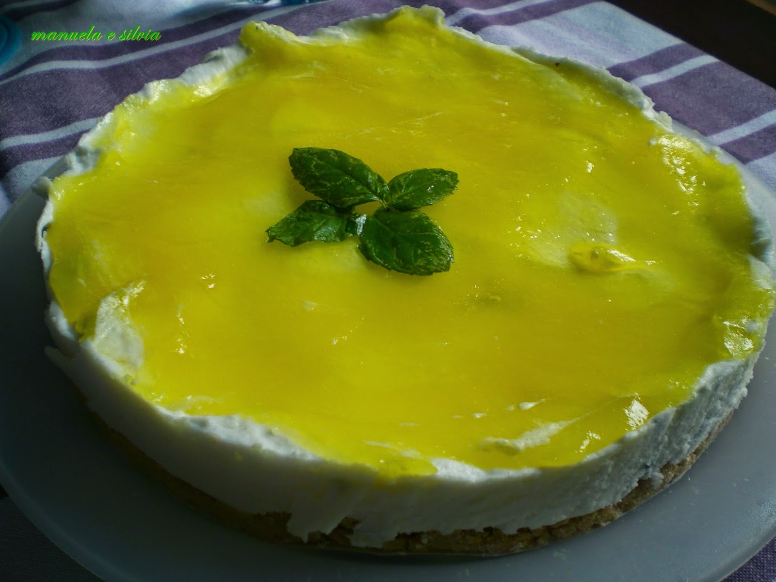 cheesecake al limoncello e foglie di menta