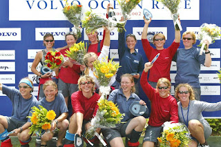 Le dernier team 100 % féminin à participer à la course : Amer Sports Too en 2001-02, skippé par Lisa Charles (aujourd’hui Lisa McDonald)