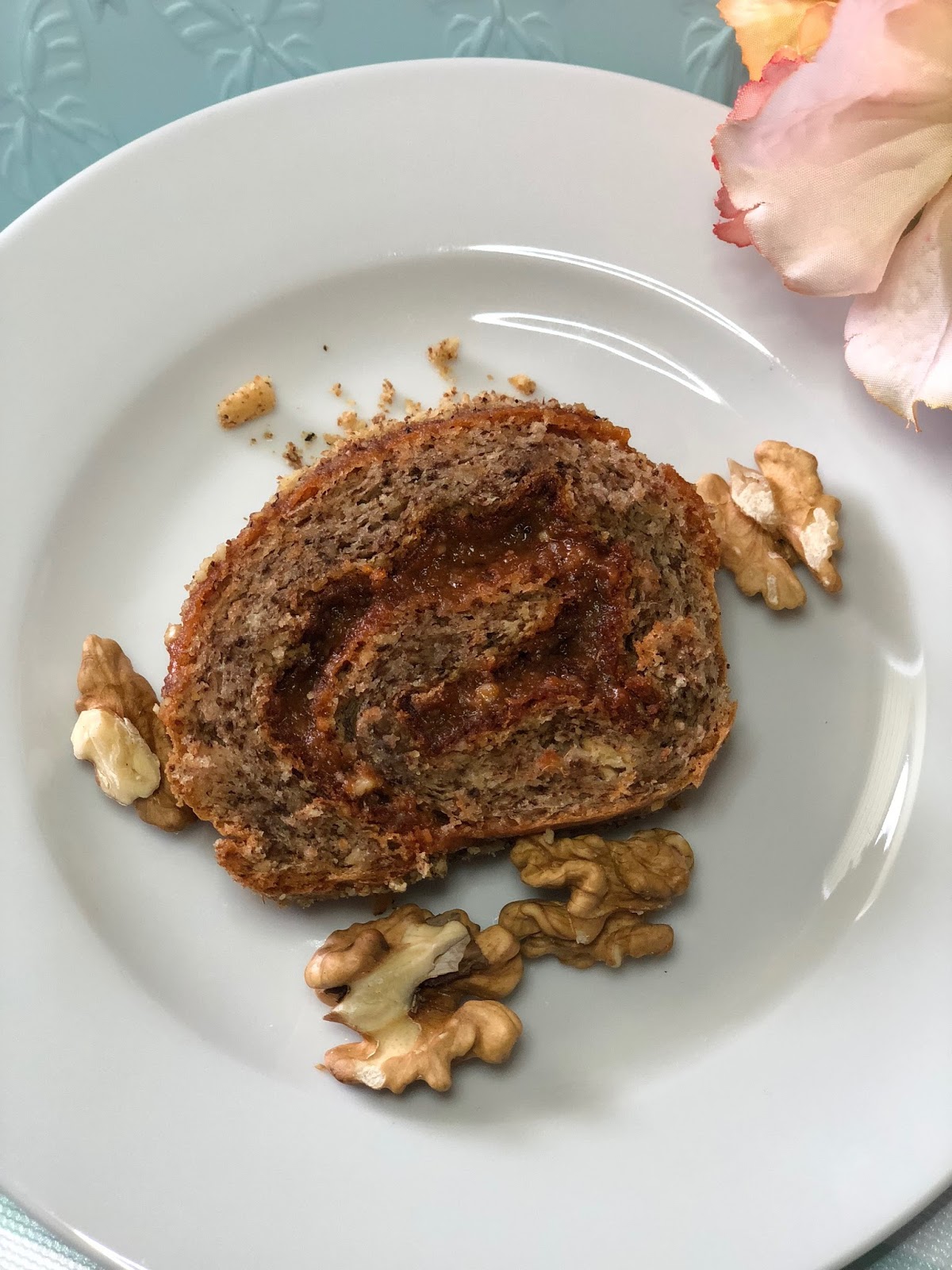 Miss Muffin Nut marmalade Roll Cake