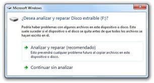 Dos Formas de Como Eliminar el aviso "Desea analizar y reparar Disco extraíble" en Windows