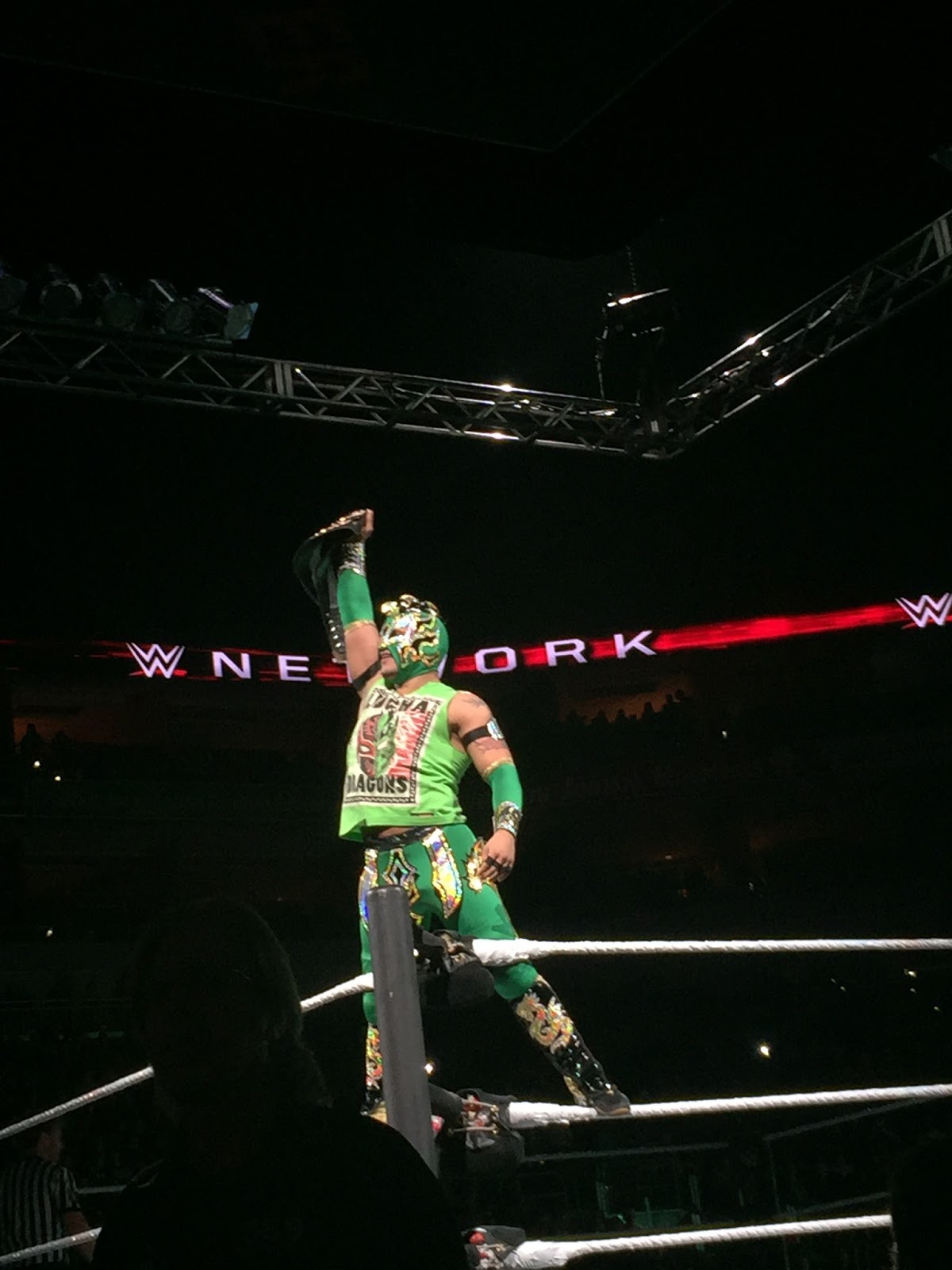 The World of ProWrestling/Reviews WWE Live Louisville Road To