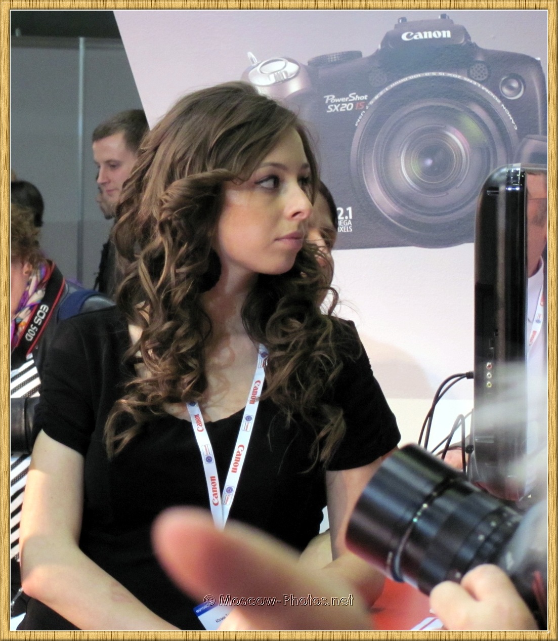 Canon Girl at Photoforum - 2010, Moscow
