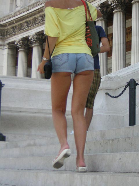 Booty Ass in short Jeans | Divine Butts - Candid Milfs In Public