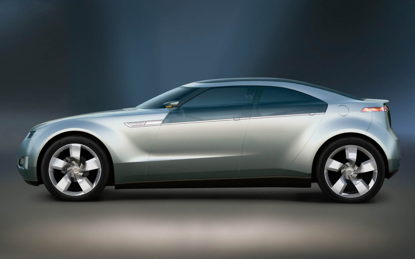 wallpapers: Chevrolet Volt Concept Car Photos