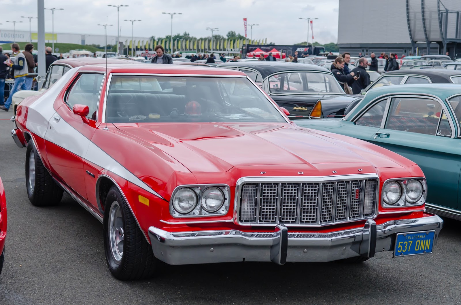 Diecast Hobbist 1976 Ford Gran Torino _ Starsky & Hutch jpg (1600x1059)
