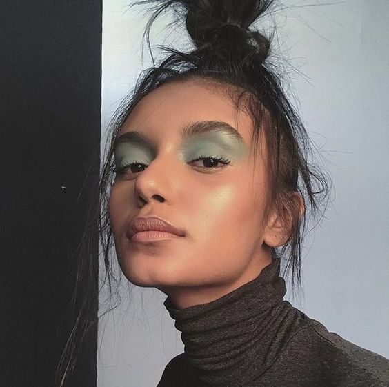 80s make up: blocos de cores nos olhos são o próximo trend de maquiagem 80s make up: blocos de cores nos olhos são o próximo trend de maquiagem