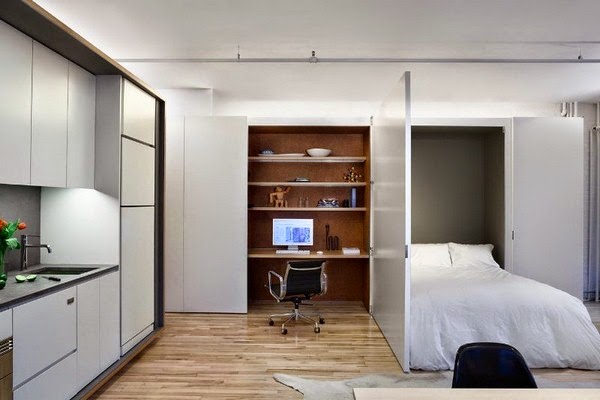 Renovation of apartment: private spaces separated by simple and smart