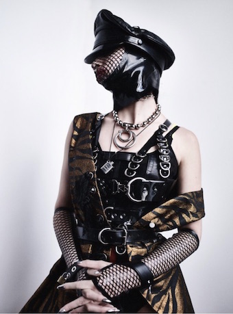 king kong magazine-leather-corset-editorial