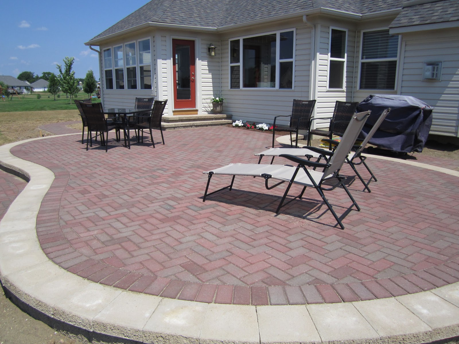 Brick Pavers,Canton,Ann Arbor,Plymouth,Brick Paver Repair near me