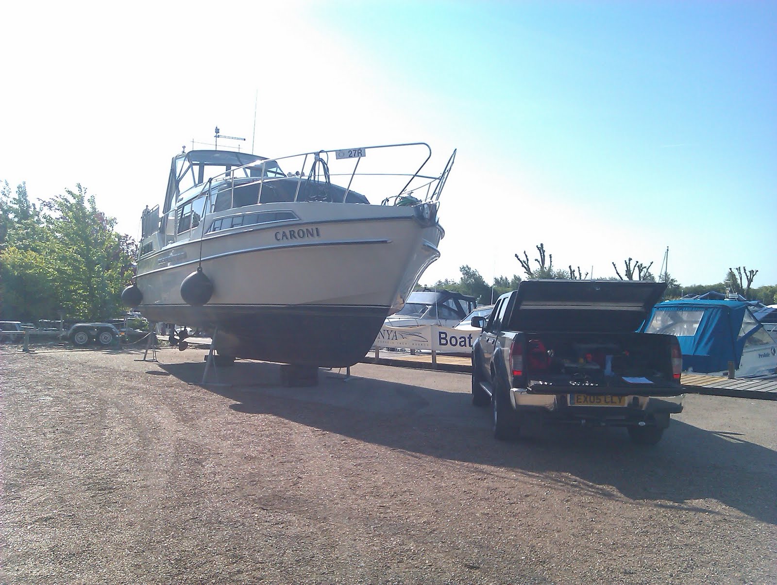 UK Marine Surveyor based in Preveza Greece. Broom Crown 37