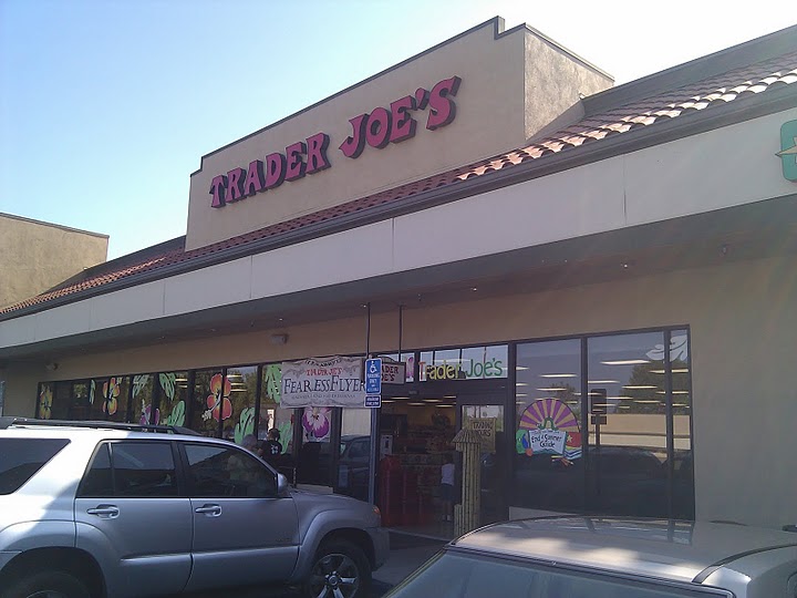 Where Is Darren Now? Shopping At Trader Joe's