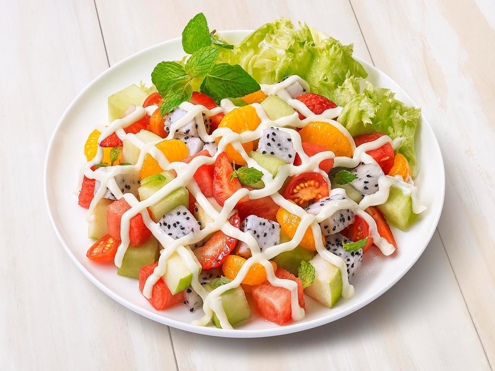 The Benefits Of A Remarkable Fruit Salad For Your Health Treating and