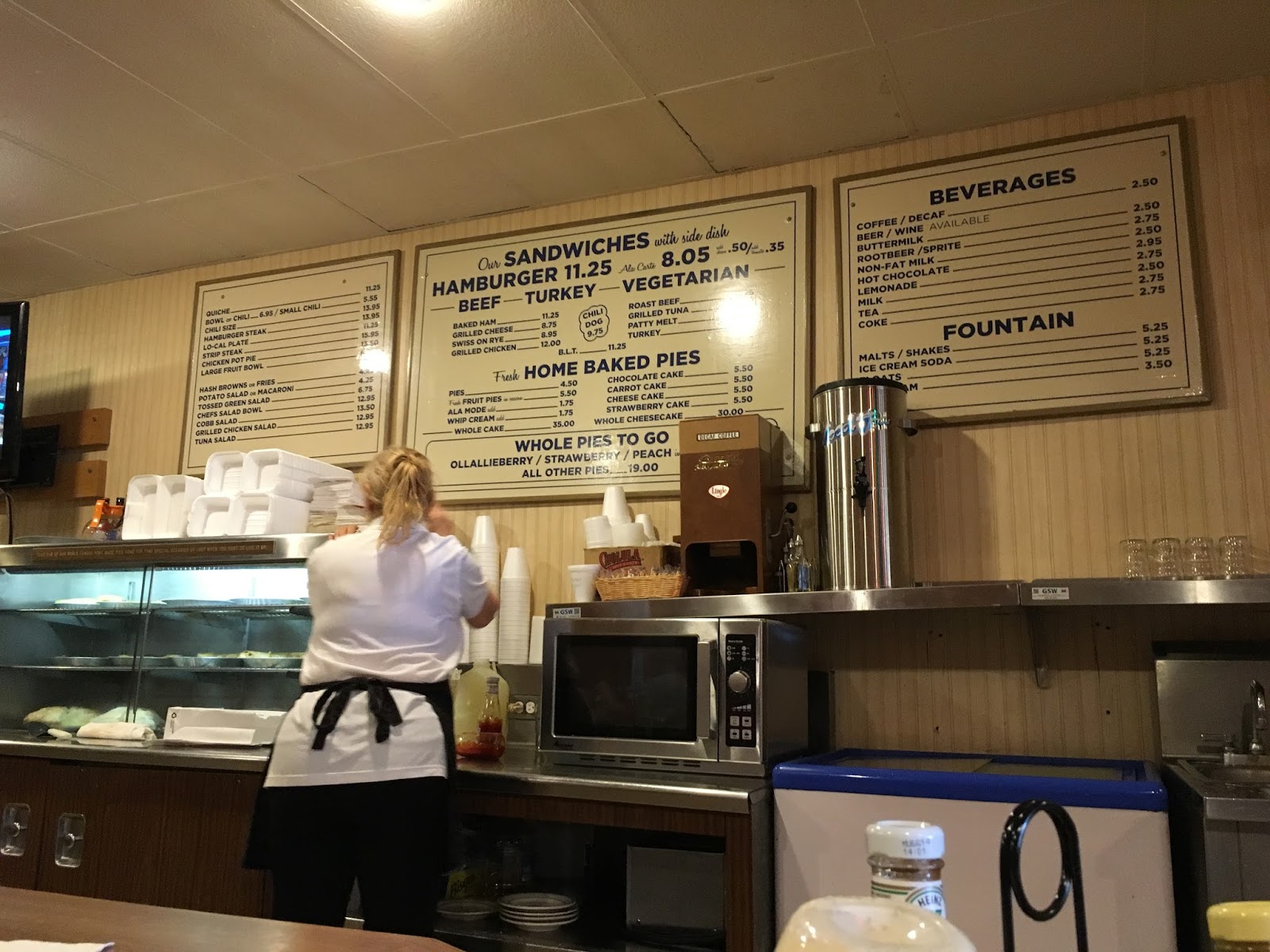 Pie n Burger in Pasadena