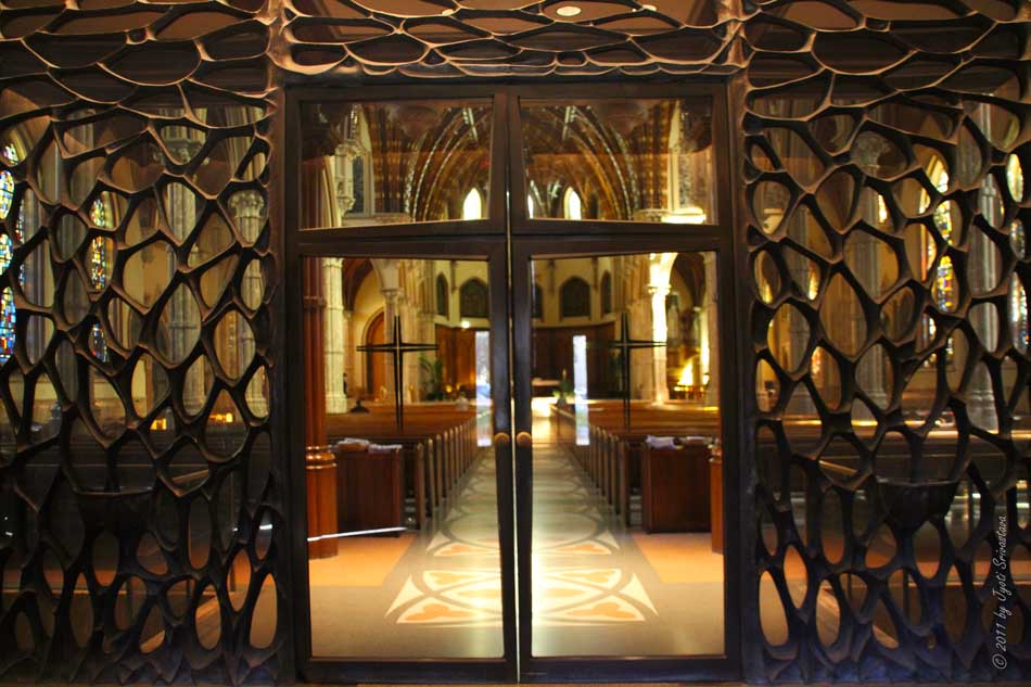 Chicago Architecture & Cityscape Cathedral District, Chicago [Holy