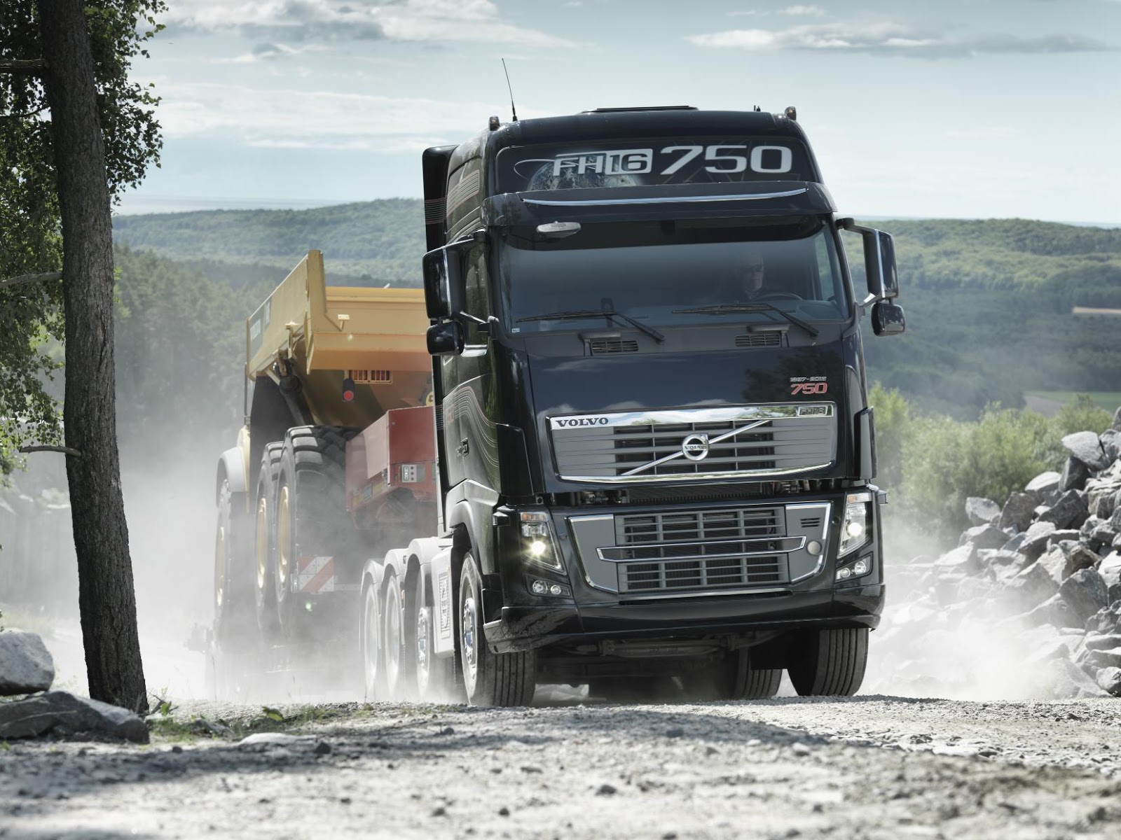 Ciężarówki Transport O Volvo FH16 750
