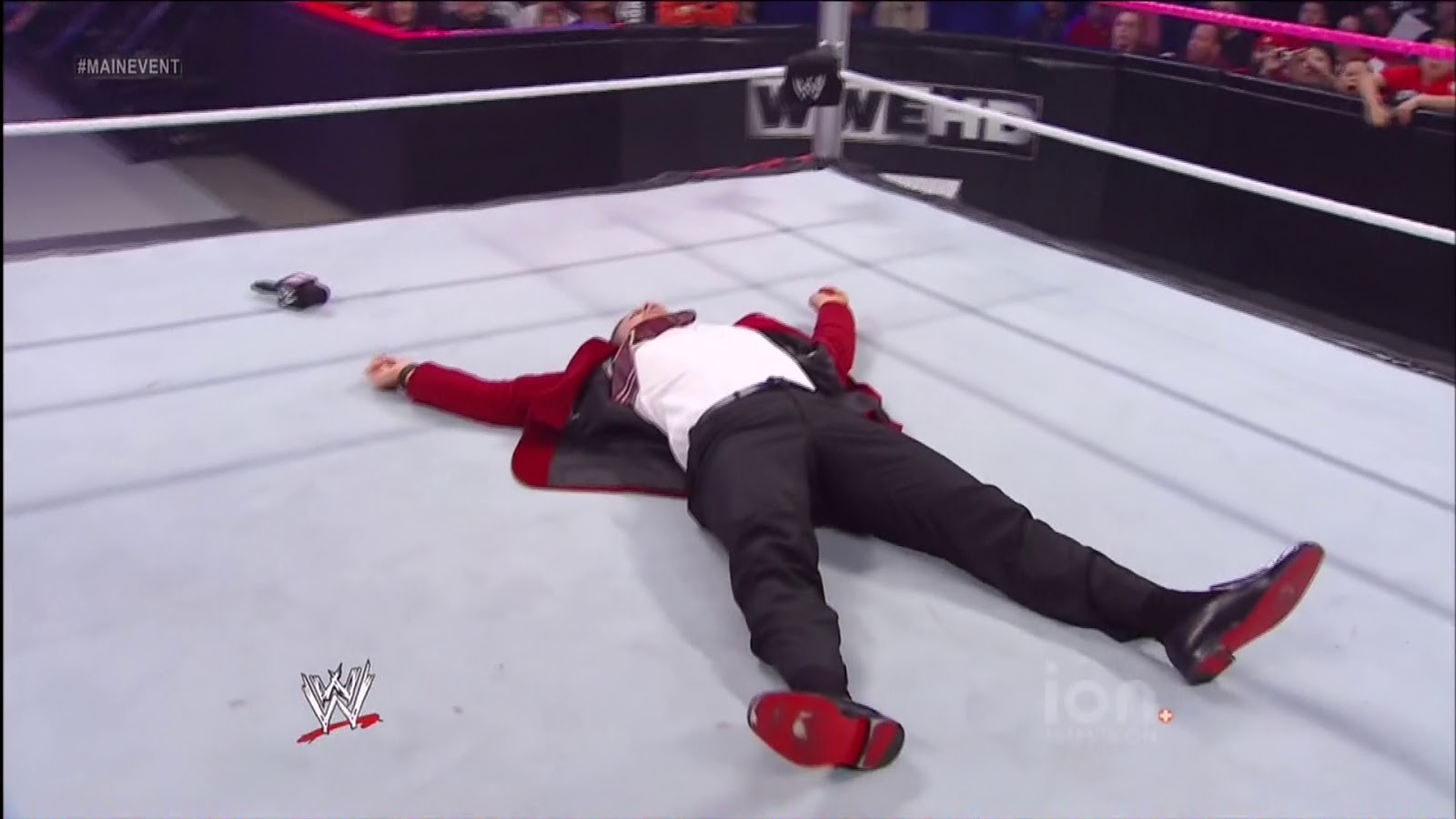 The Vault of Varg Faces of the Pro Wrestling Heel 1 Screaming Red Velour