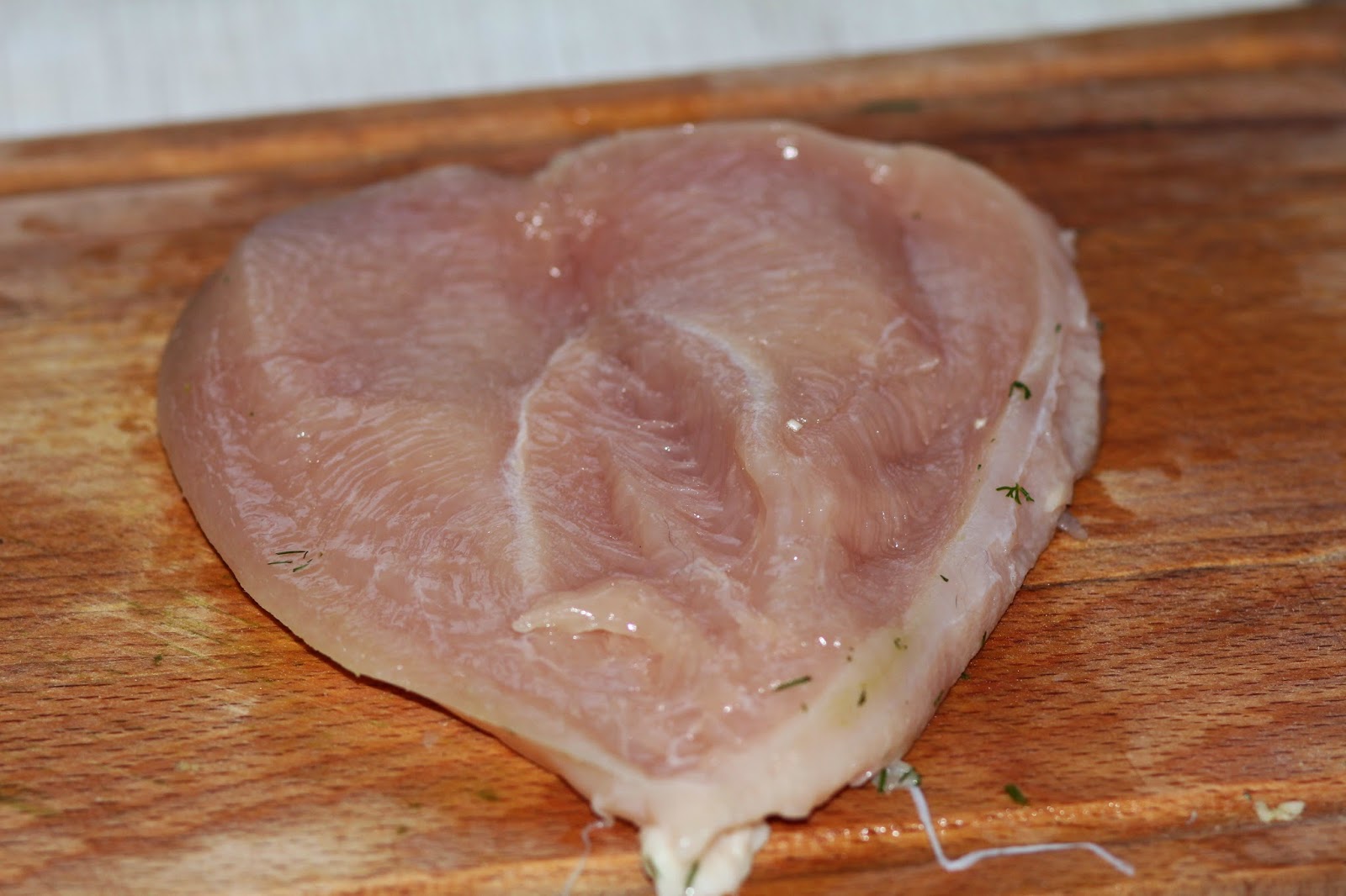 Что сделать из вареной грудки. Засоленная куриная грудка. Kurinaya lyashka