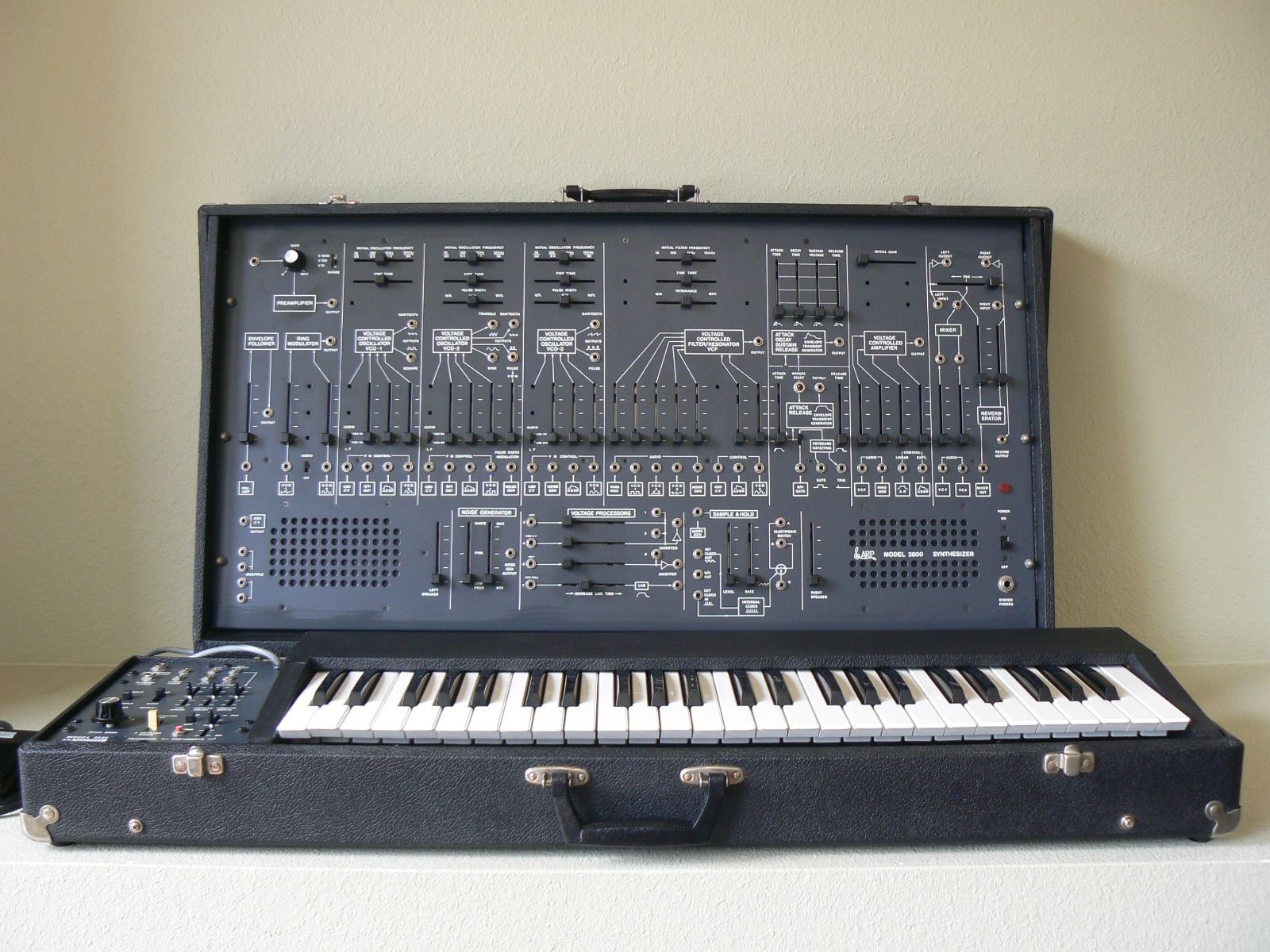 MATRIXSYNTH: Vintage ARP 2600 Synthesizer SN 0359