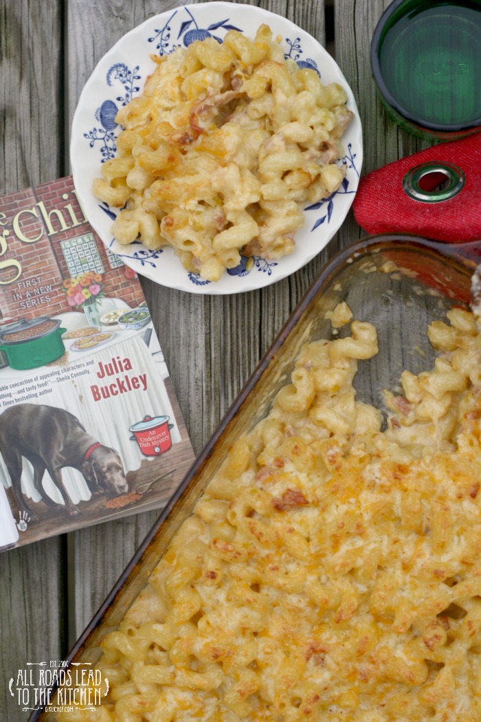 Three Cheese Mac and Cheese w/ Prosciutto & Leeks inspired by The Big Chili All Roads Lead to