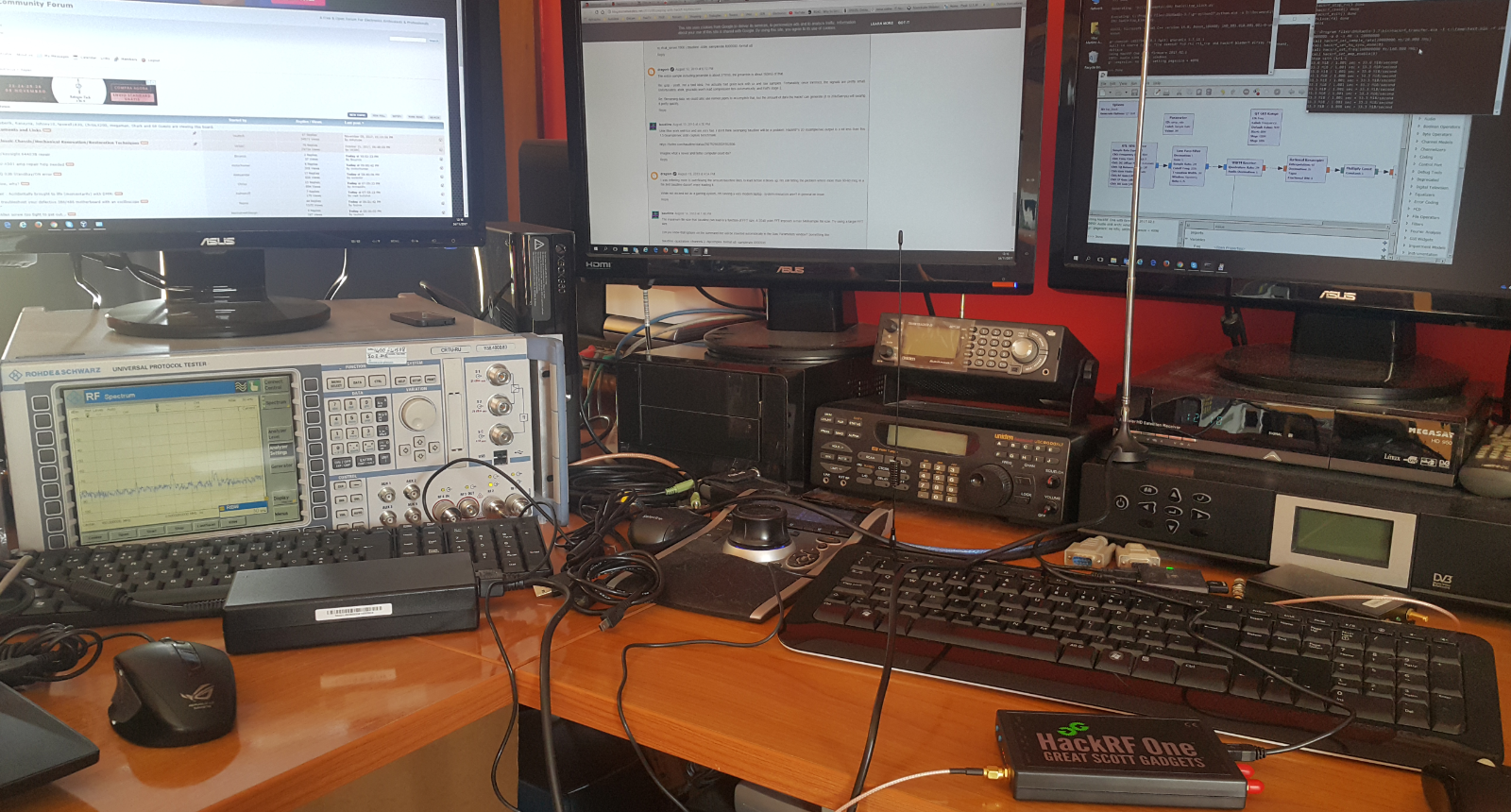 Using HackRF One and GNU Radio on Windows 10