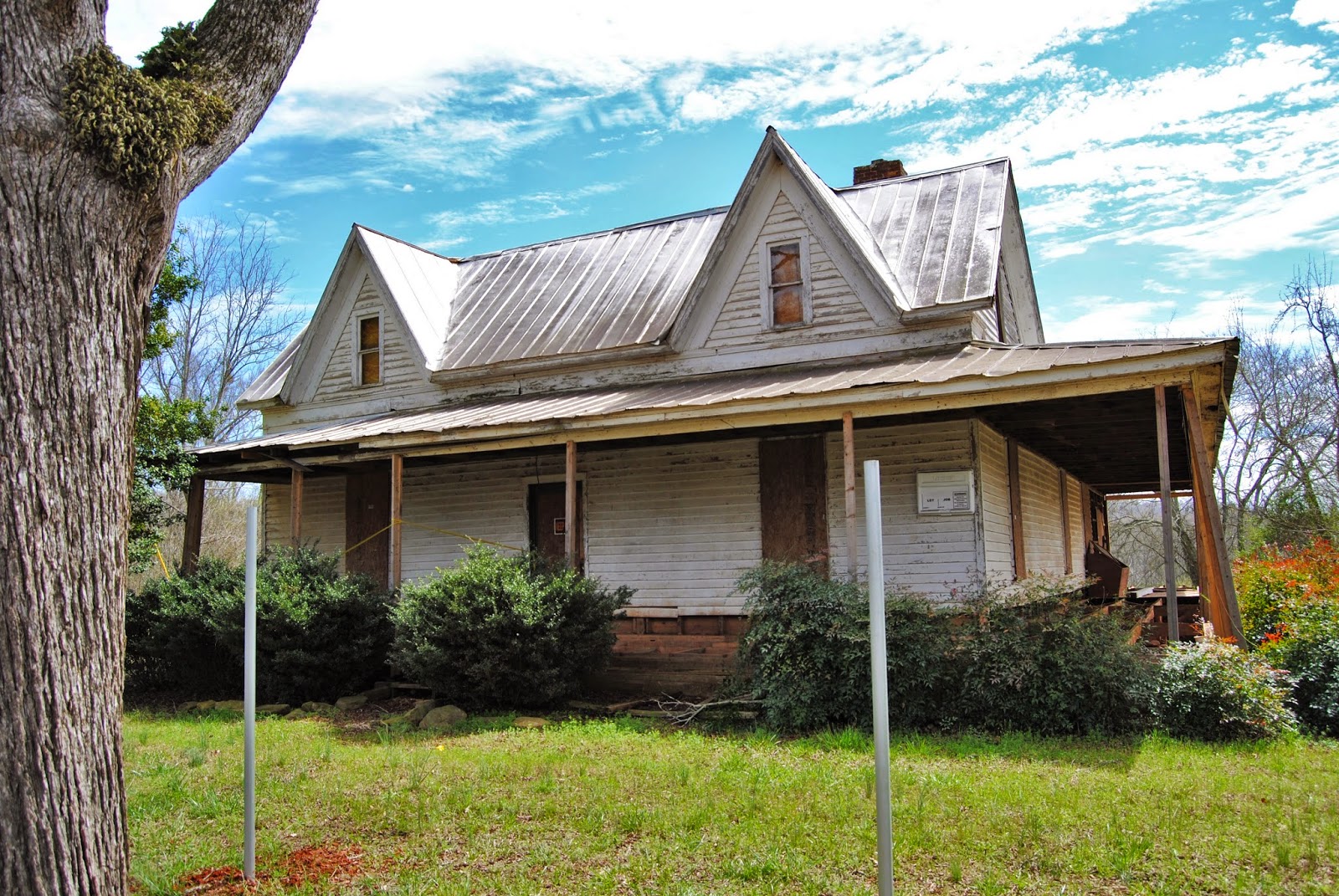 Remnants of Southern Architecture Sherrill House, c. 1907, Forsyth