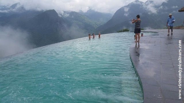 Relax with the unique "pool on the mountain" in Topas Ecolodge, Sapa 3