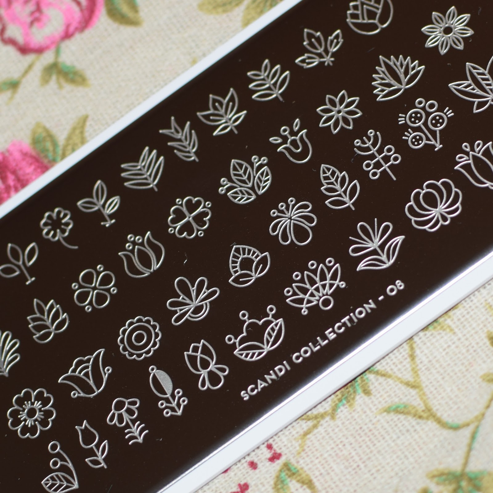 Best Moyou Plate For Short Nails? // Stamping Plate Review Nimy Nails