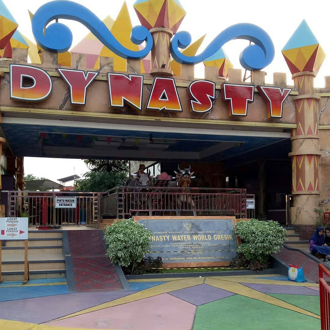 Tempat Wisata Keluarga Dynasty Water World Gresik paling Baru Wisata ku
