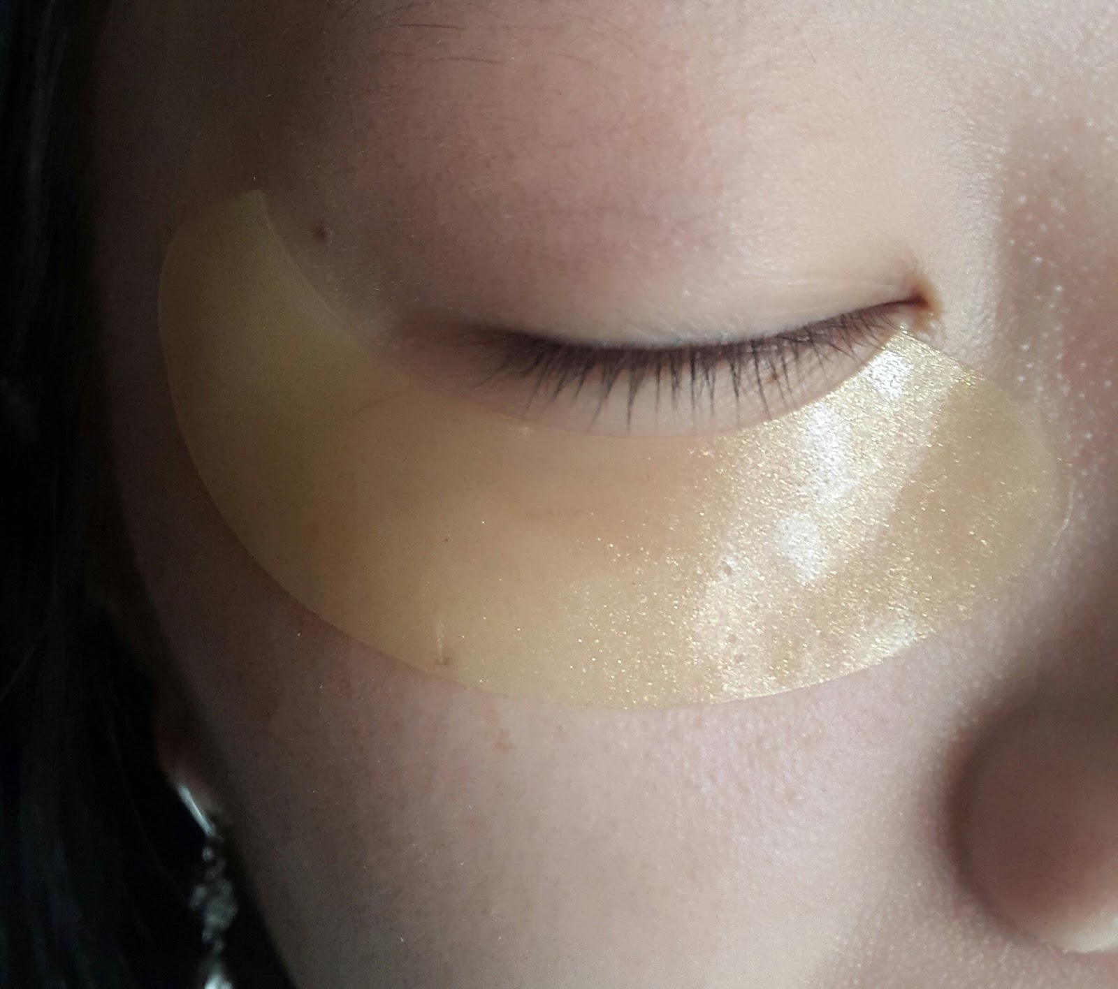 [REVIEW] SECRET KEY GOLD RACOONY HYDRO GEL EYE & SPOT PATCH Beauty Diary