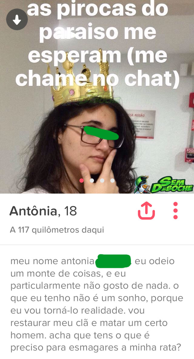 chama chatrooms O serviço que mais chama atenção, por ser um dos mais utilizados, verificar pelo grande número de namoros que se encontram nos chatrooms. chama chatrooms O serviço que mais chama atenção, por ser um dos mais utilizados, verificar pelo grande número de namoros que se encontram nos chatrooms.