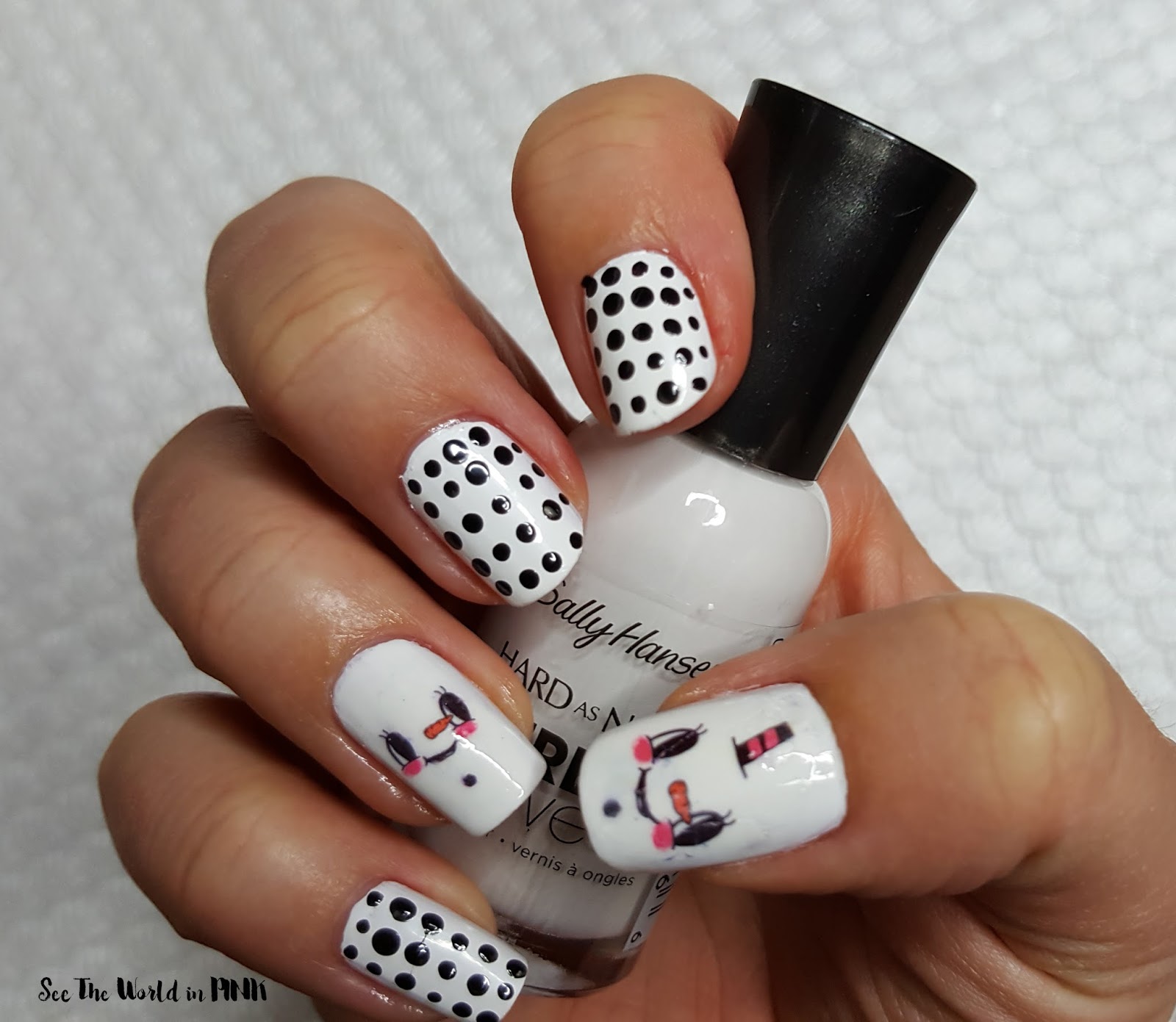 Manicure Monday - Snowman and Polka Dots! 