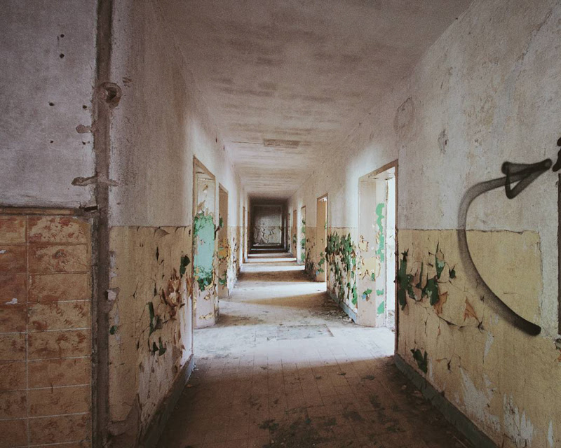 Abandoned Places Photography by Scott Reeves from United Kingdom.