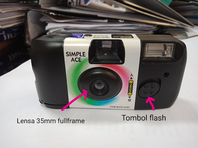 Kembali ke Masa Lalu dengan Kamera Disposable Fujifilm Simple Ace 400