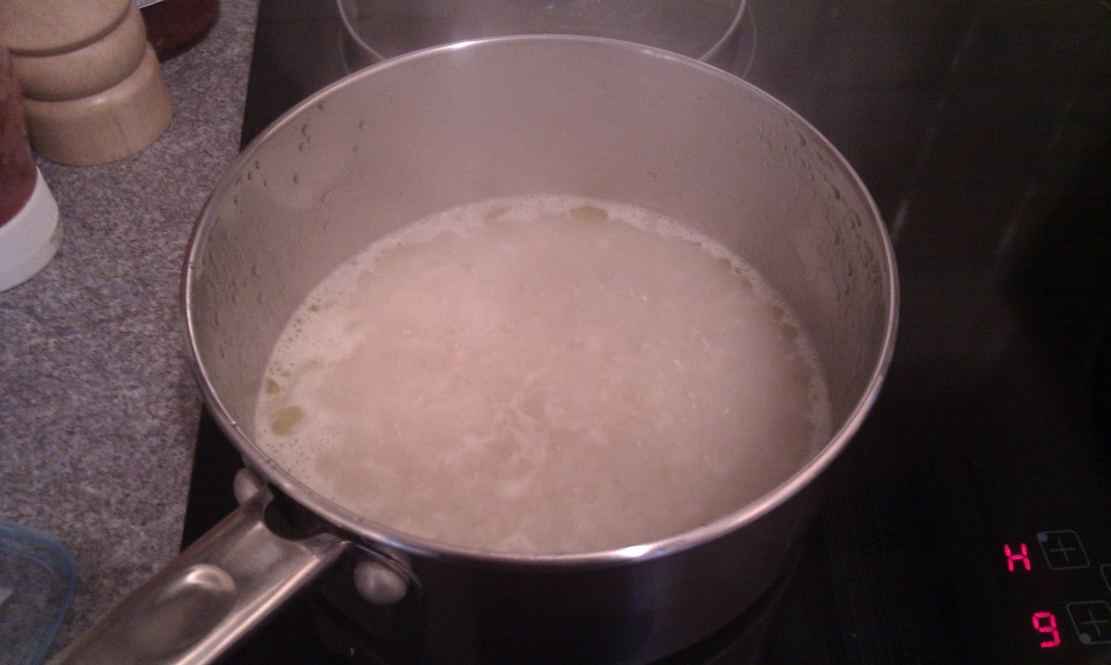 domeheid How to cook rice the Delia Smith method