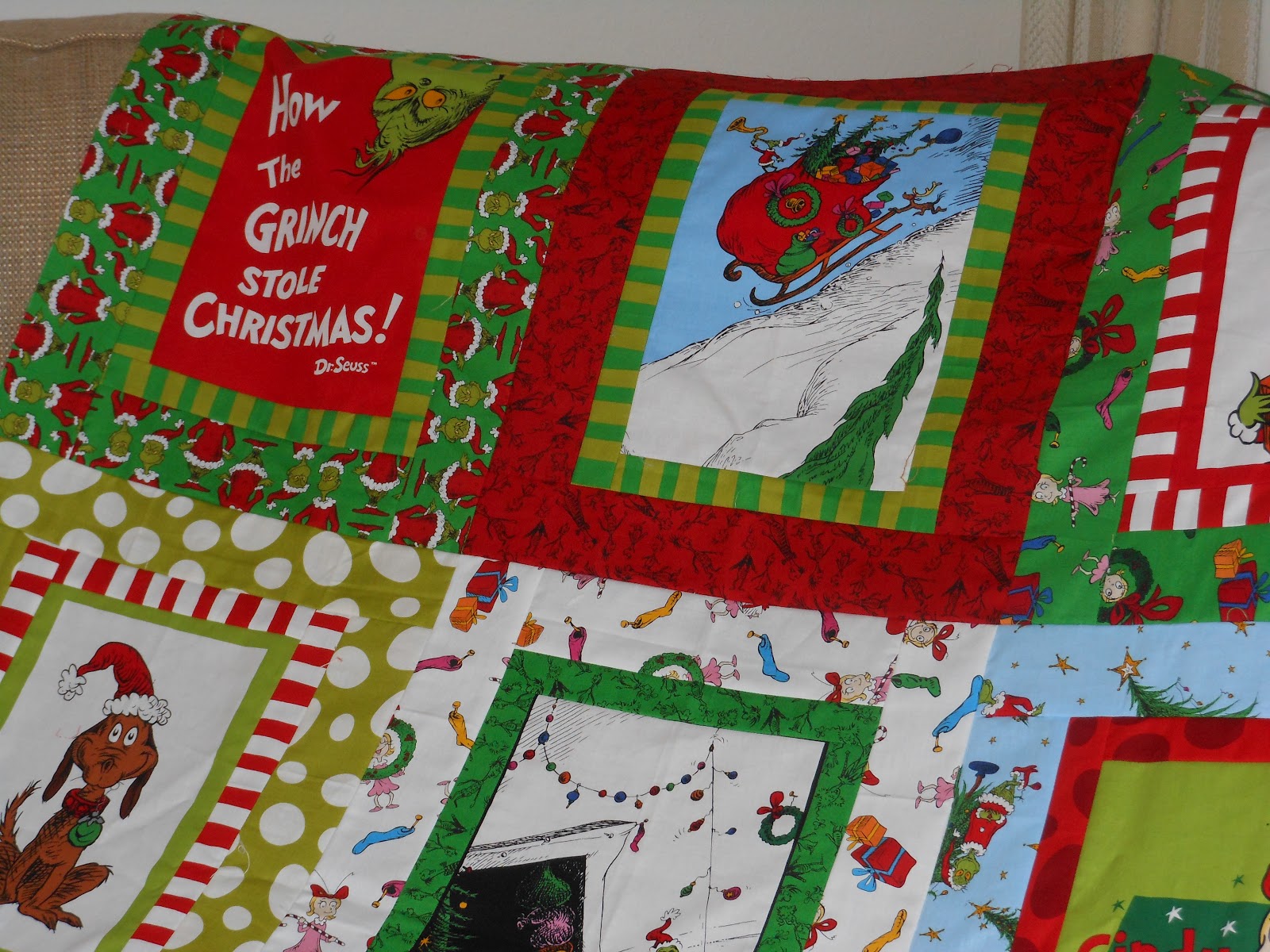 Modern Material Girl: A Month of Quilt Tops: DAYS 19-22: Holiday Quilts!