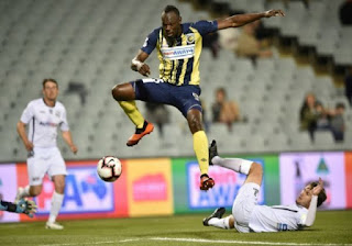 Usain Bolt says soccer career not over