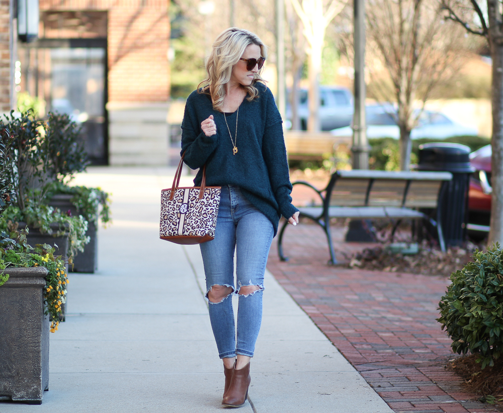 Two Peas in a Blog: Flattering V-Neck Sweater