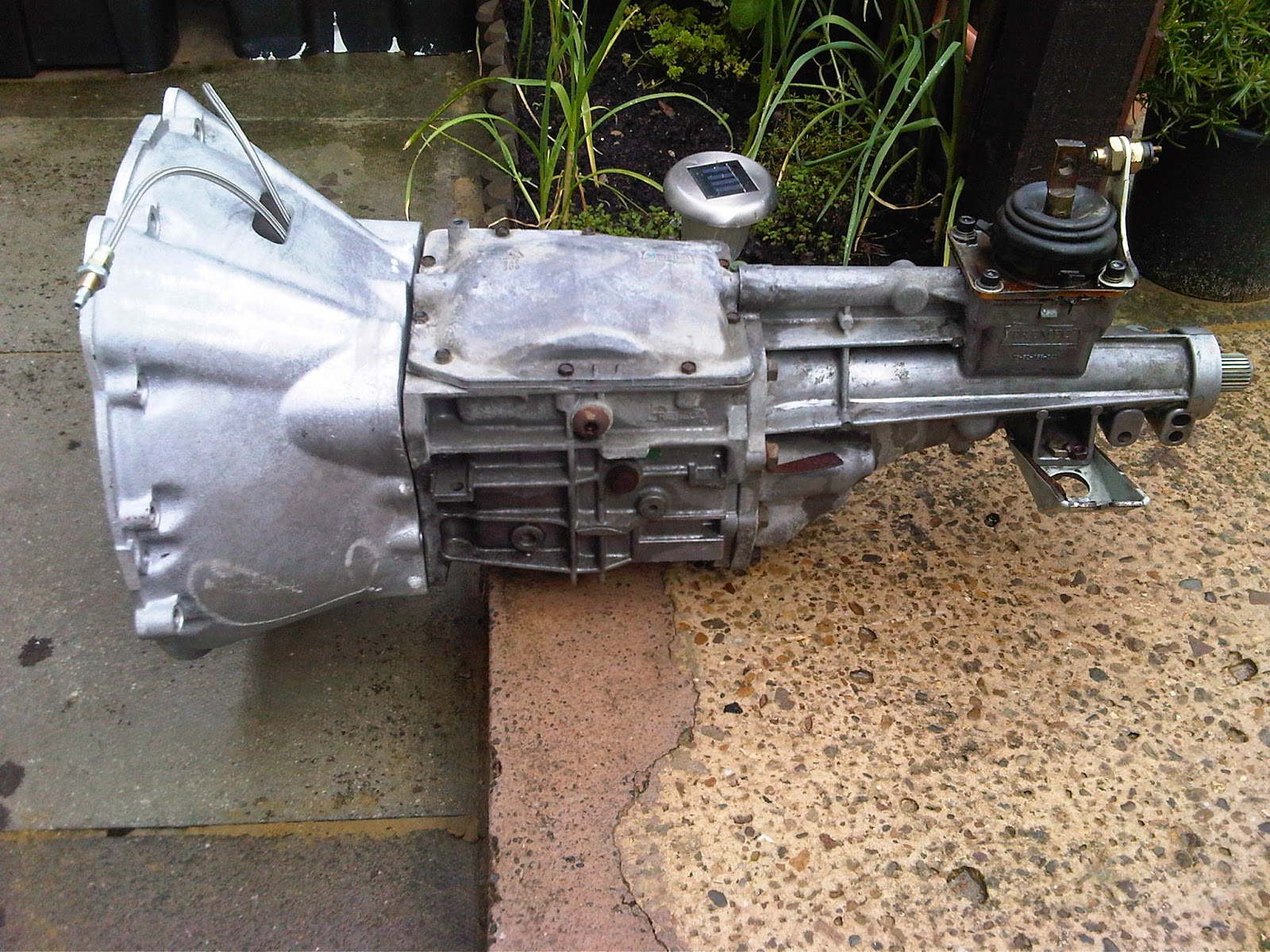 Reliant Scimitar GTE V8 Build New Tremec T5 Gearbox