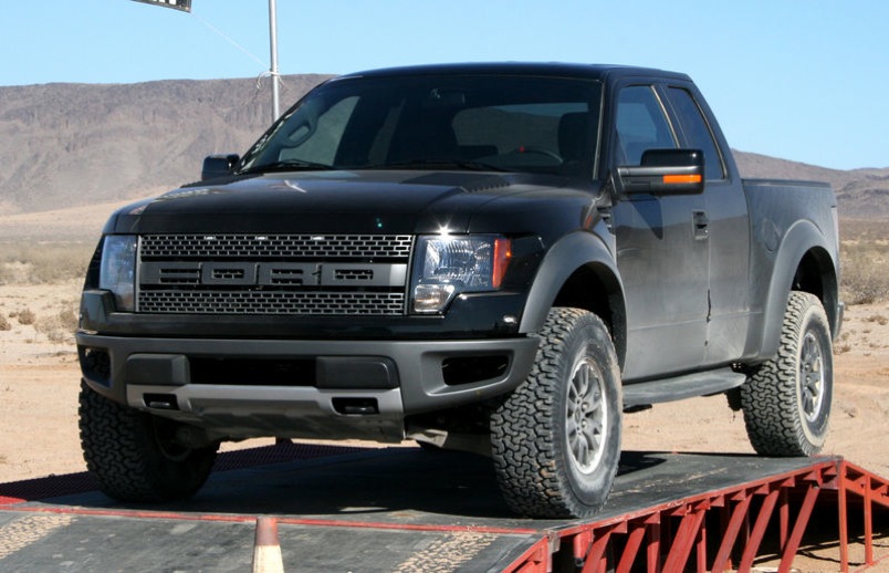 ford-raptor-fast-speedy-cars