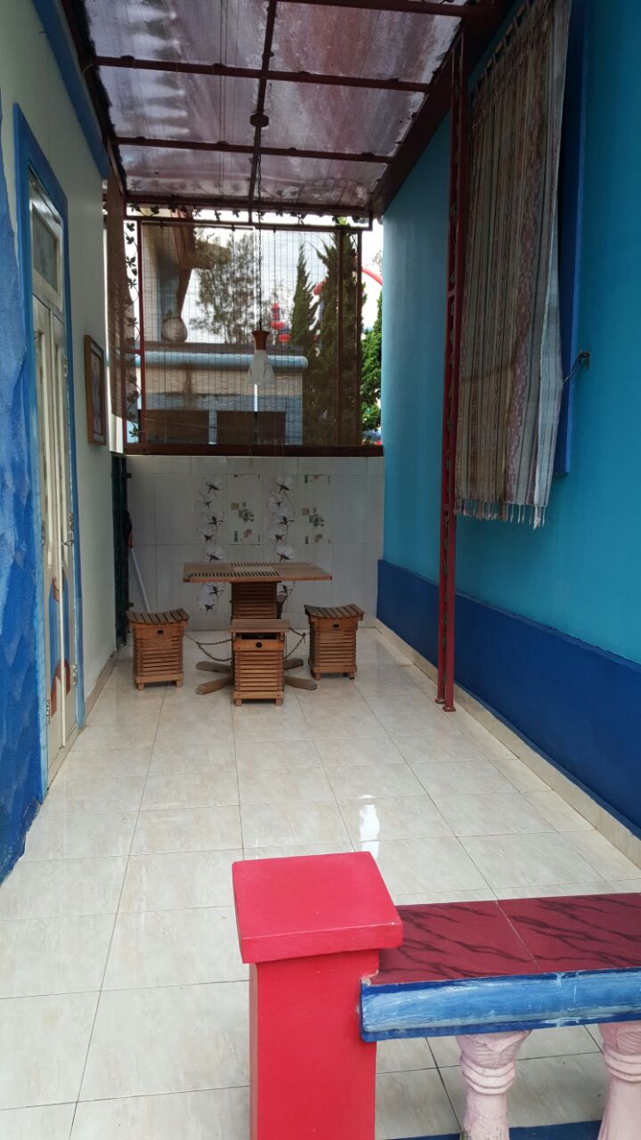 sewa villa murah di puncak 2 kamar tidur unik, villa ...