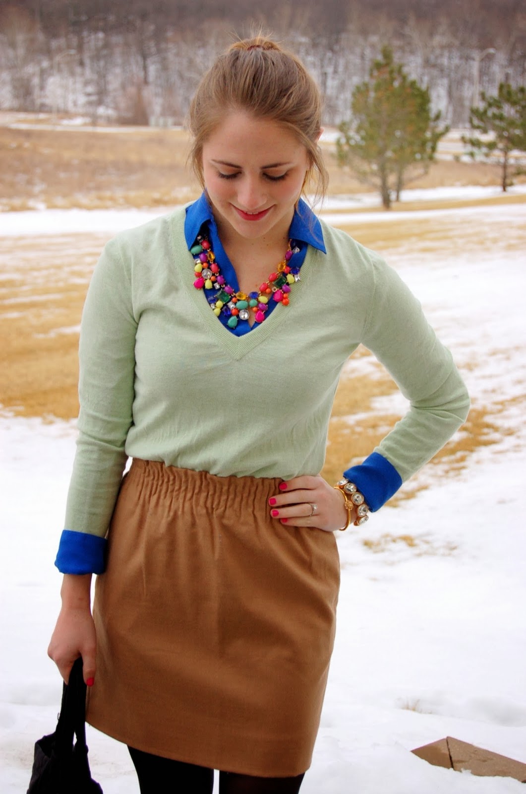 outfits with bright colors for the winter