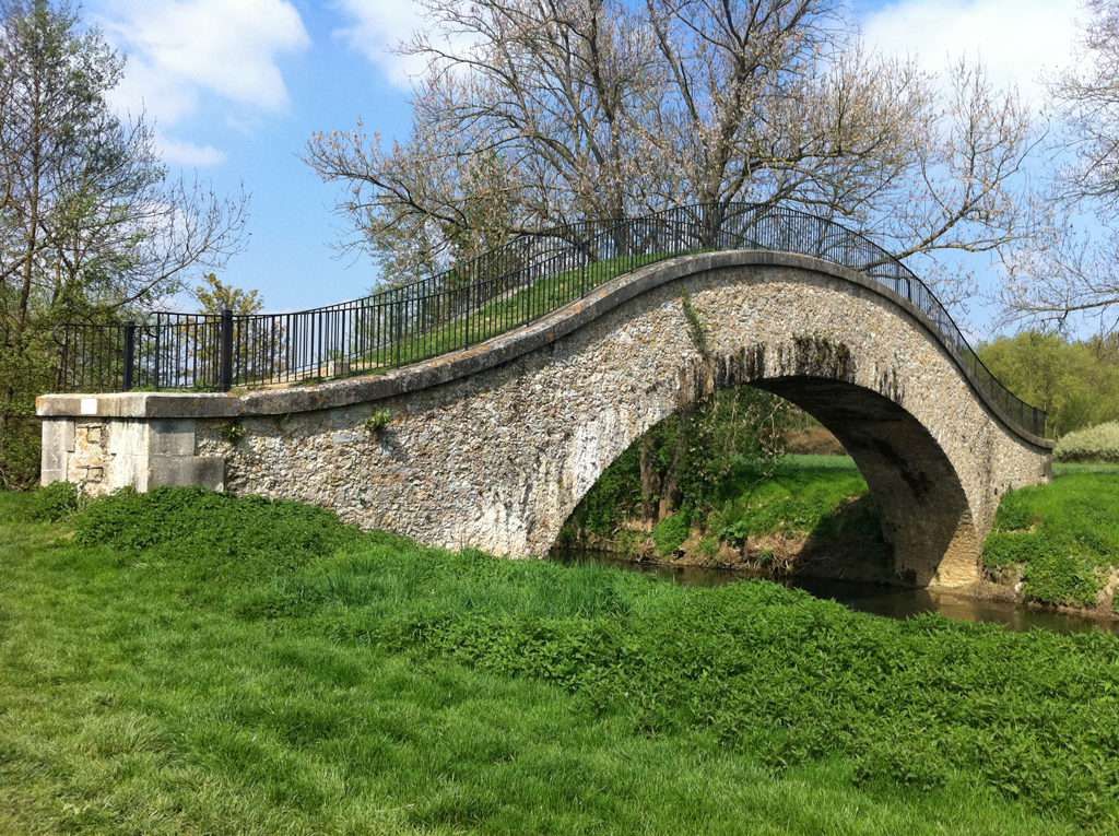 Ile de France Walks Wednesday 21 December, the Marne at Lagny